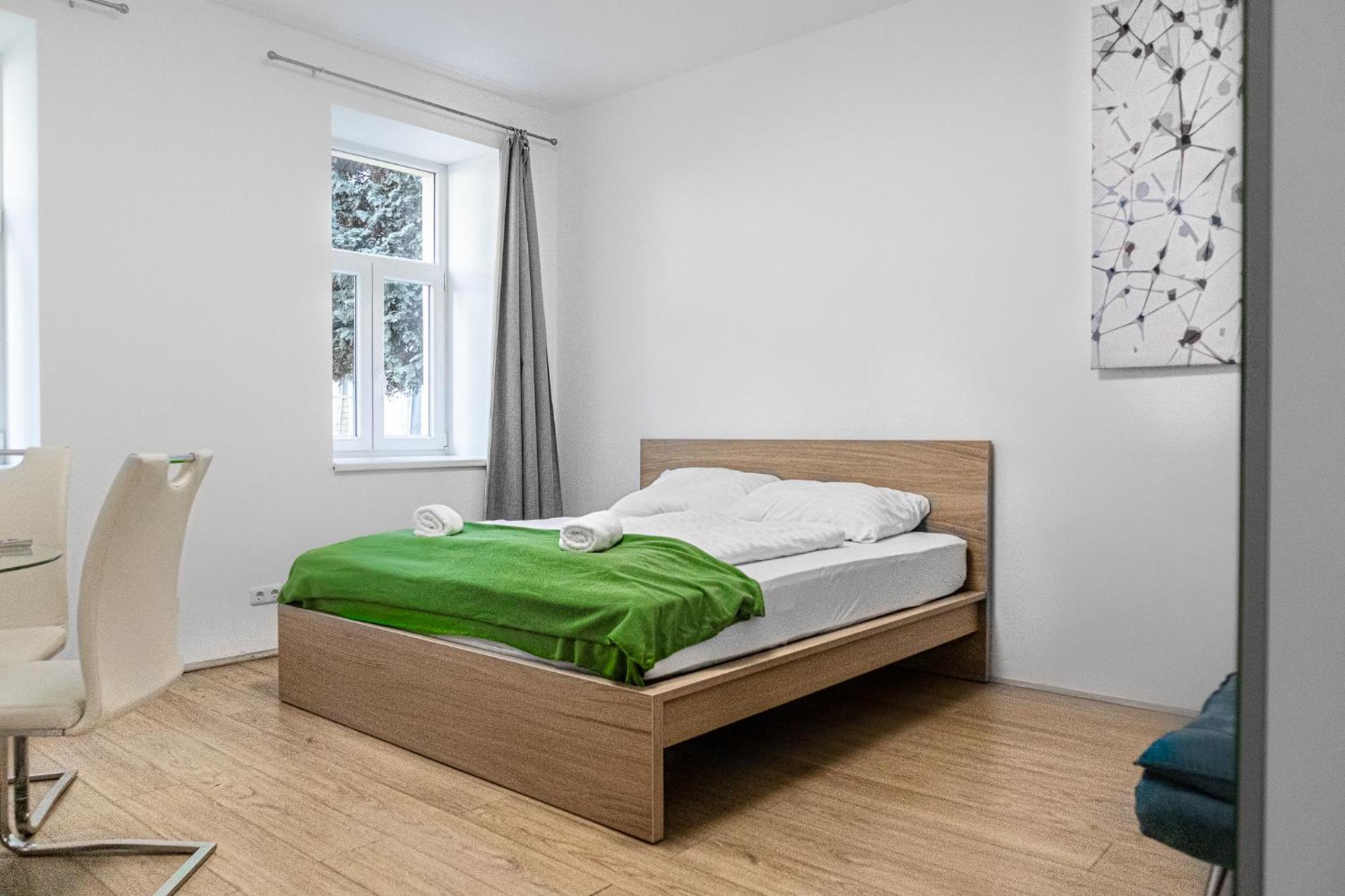 Lovely 2Br Shared Apartment, Enkplatz U3, 15Min To Center Wien Eksteriør bilde